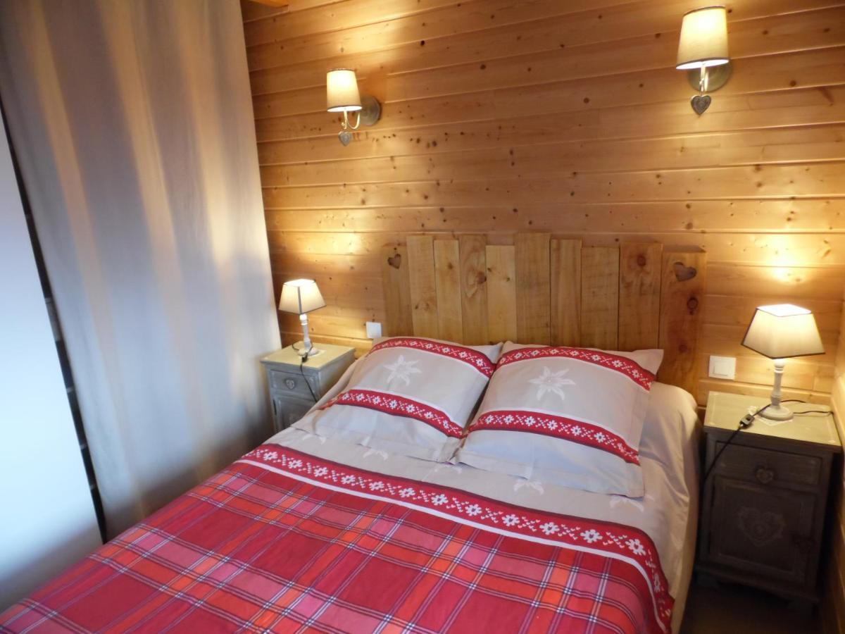 Chalet Des Clarines Saint-Genès-Champespe Esterno foto